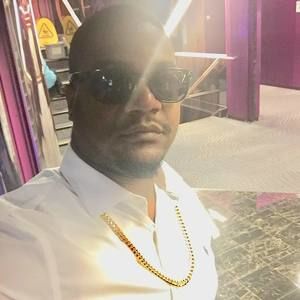 Meet your Posher, Garland